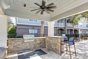 Courtyard lounge and grilling stations